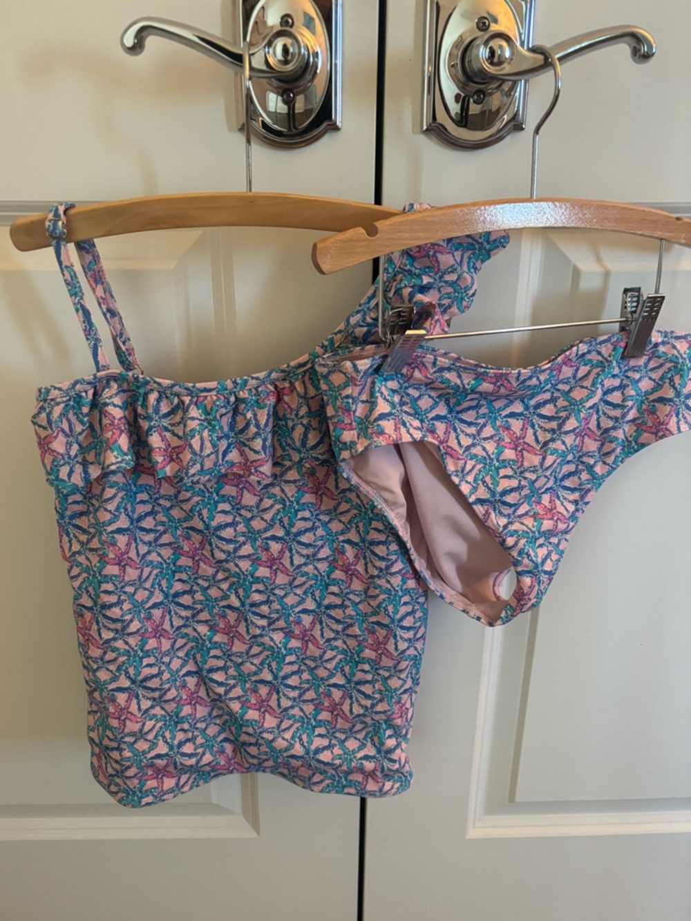 Vineyard Vines Pink and Teal Starfish Bikini Set